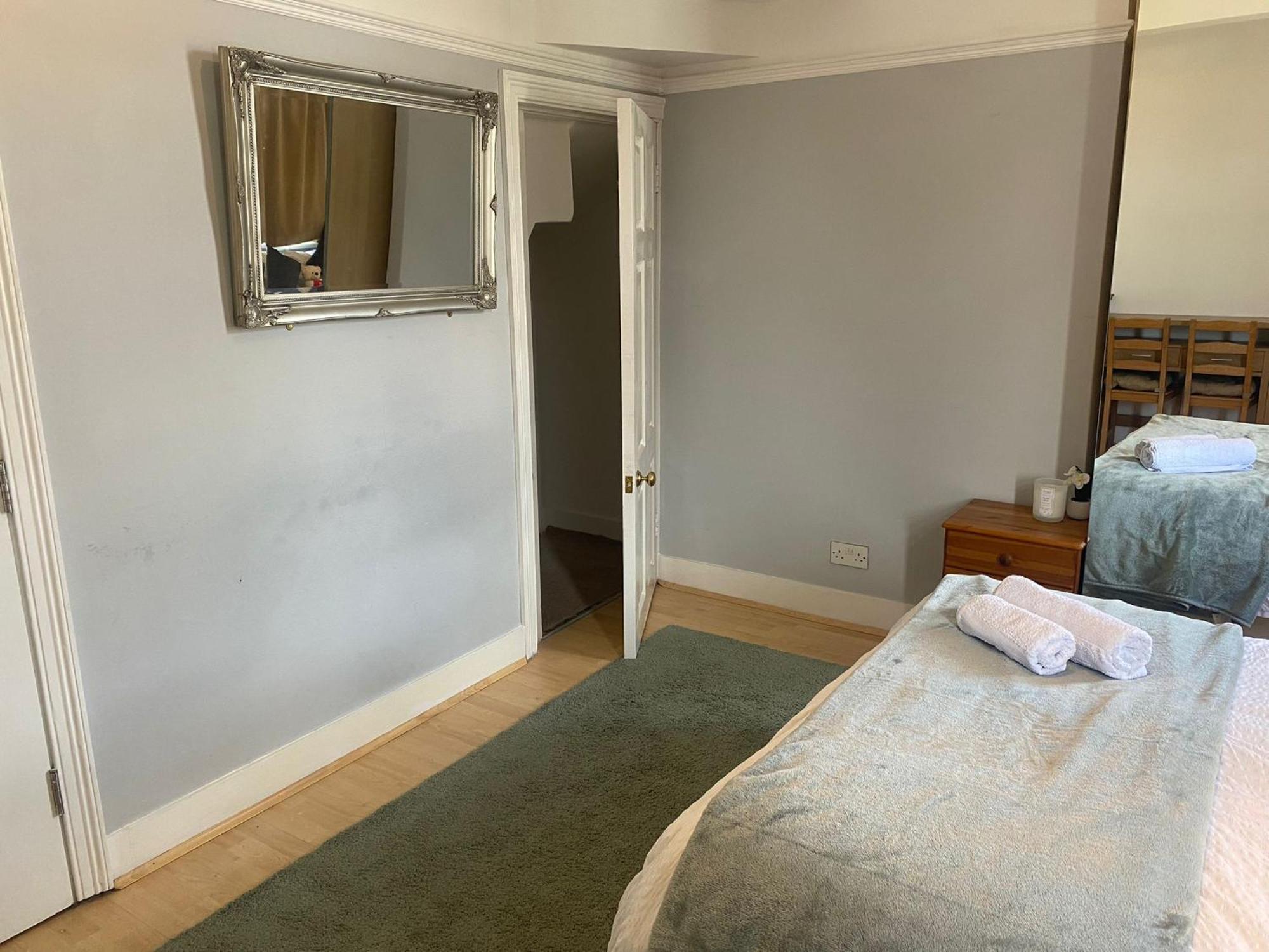 London Rental Carshalton Экстерьер фото