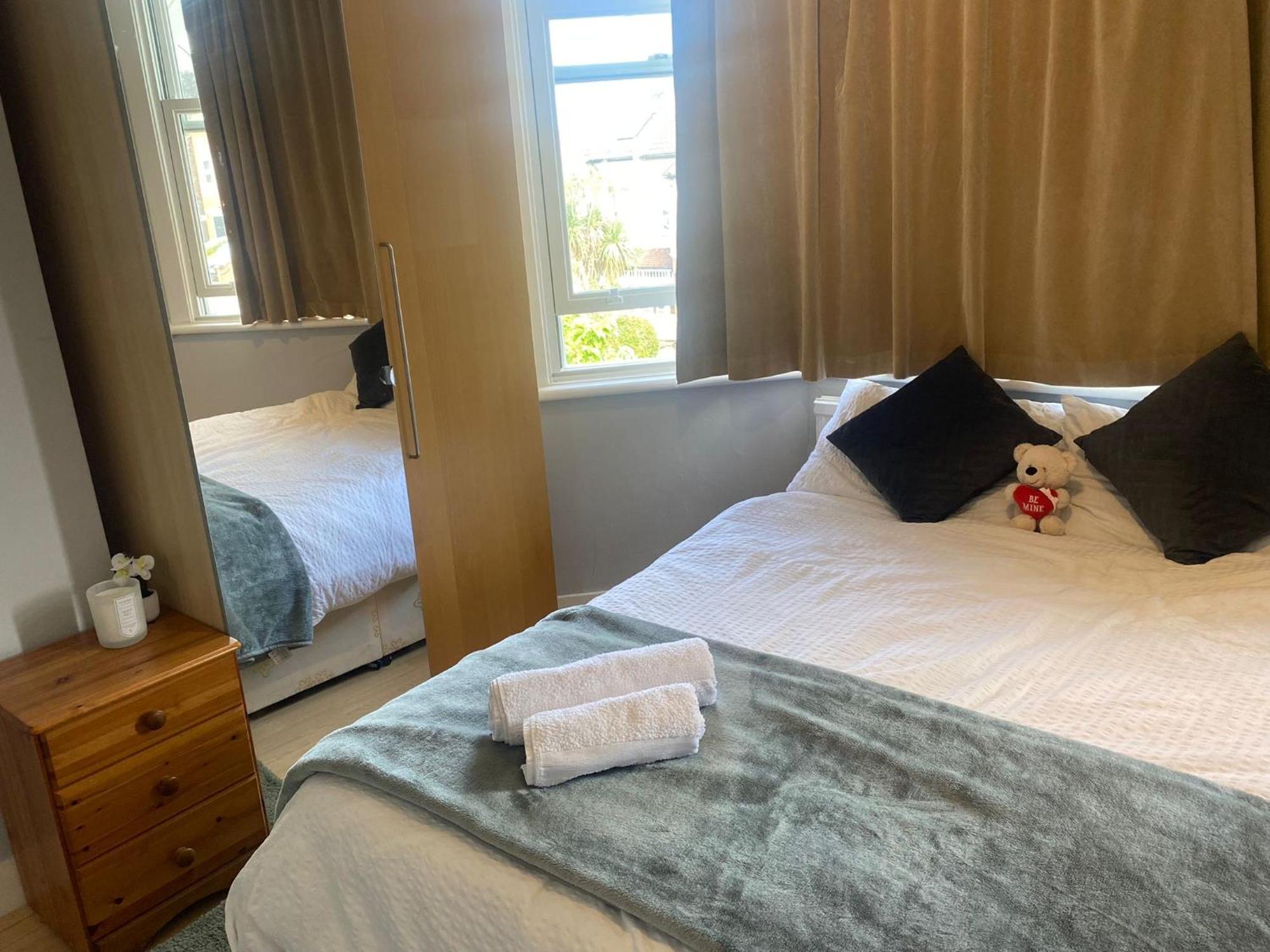 London Rental Carshalton Экстерьер фото