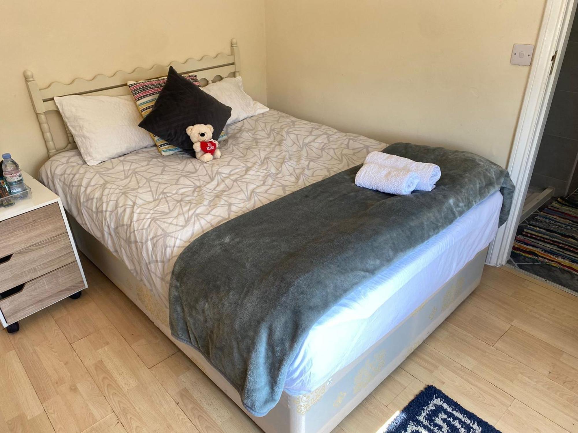 London Rental Carshalton Экстерьер фото