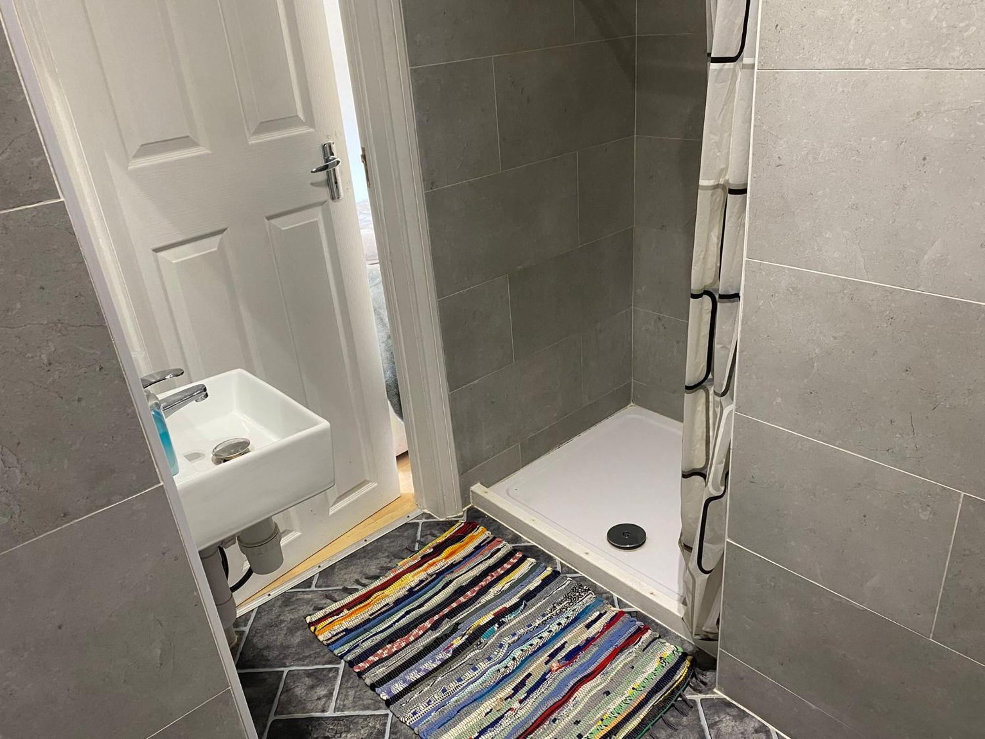 London Rental Carshalton Экстерьер фото