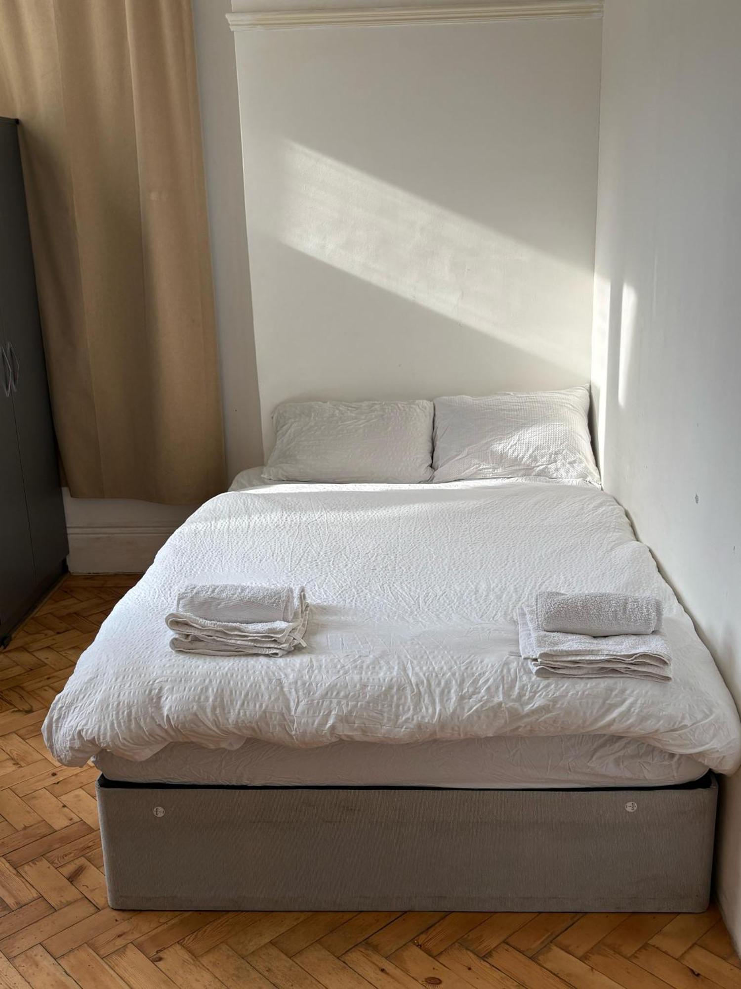 London Rental Carshalton Экстерьер фото